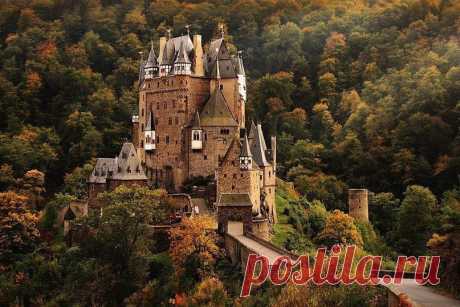 Замок Эльц, Рейнланд-Пфальц, Германия