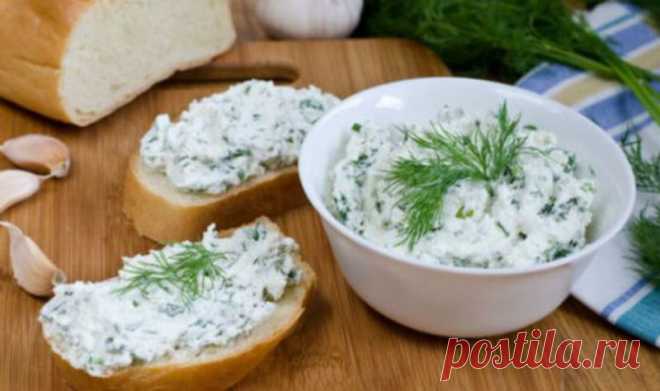 Творожная паста с чесноком и зеленью. Вкусная намазка  


Всего 4 ингредиента и на вашем бутерброде будет вкусная и ароматная намазка из нежного творога и чеснока.
Ингредиенты:
 ✓ творог обезжиренный – 250 г
✓ натуральный йогурт – 40 г
✓ чеснок – 5 г
✓ з…
