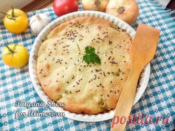 Заливной пирог с луком и кабачками / Рецепты с фото