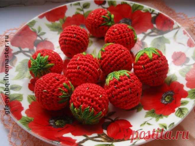 Ягода крючком. Клубника. Мастер-класс. How to crochet strawberries, My Crafts - Show Your Crafts and DIY Projects.
