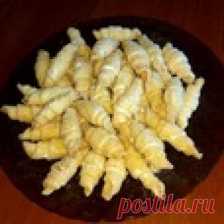 Рогалики из трёх ингредиентов Кулинарный рецепт