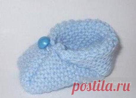 Простое вязание для детей. Пинетки из квадратов / Шитье, вязание для детей на спицах и крючком с описанием / КлуКлу. Рукоделие - бисероплетение, квиллинг, вышивка крестом, вязание