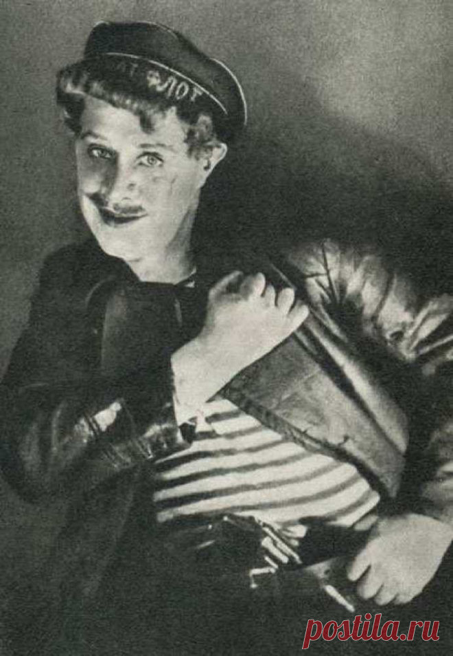 Михаил Жаров, 27 октября, 1899
• 15 декабря 1981