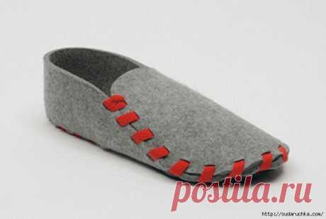 Тапочки из войлока , за 15 минут- очень просто!!!!!!!!