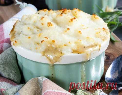 Пирог с курицей и овощами от Шепардс Пирог с курицей и овощами от Шепардс.Теперь, прежде чем вы все намотаете, мы знаем, что традиционный пастуший пирог сделан из баранины; однако мы подумали, что это будет доступный и вкусный вариант