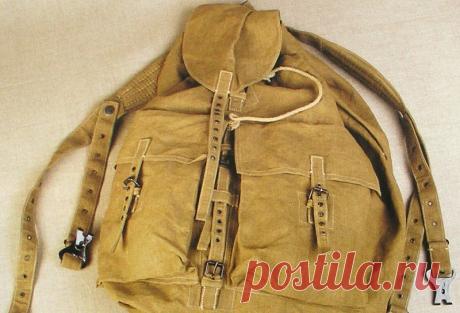 Как появился походный рюкзак в СССР | Чёрт побери Рюкзаки изначально создавались в военных целях – их предназначение заключалось в том, чтобы освободить обе руки марширующих солдат на случай внезапного нападения и облегчить транспортировку снаряжения в пеших переходах. Поэтому не так удивителен тот факт, что первые советские туристы и альпинисты использовали в своих походах именно военные заплечные мешки. С годами их конструкция изменялась, приспосабливаясь под мирные цели...