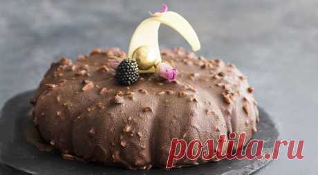 Начинаем готовиться к Новому году. Как приготовить самые вкусные муссовые торты - Журнал Советов Мир захватила мода на муссовые торты. Еще бы, ведь муссовый торт – это сама нежность! Более того, муссовый торт, приготовленный своими руками —  самое яркое признание в любви. И лучший подарок на Новый год. Муссовые торты своей красотой и необычностью захватили умы кондитеров во всем мире и стремительно покоряют сердца покупателей. Как пройти мимо, когда пирожное сверкает глазурью, манит […]