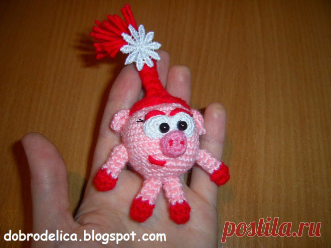 Нюша амигуруми: http://www.amigurumi-shemy.ru/2017/03/nyusha-kryuchko..