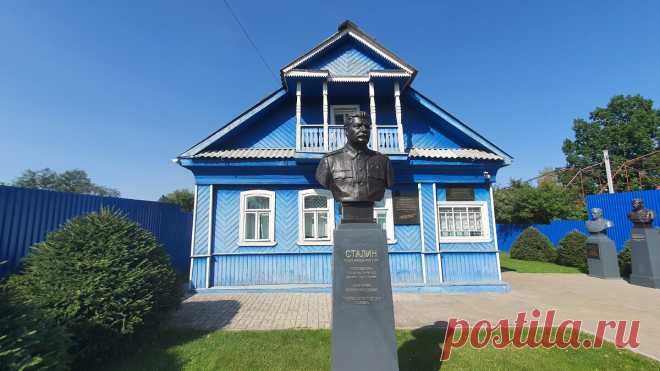 "Здесь был Сталин", - сказали крестьянке, когда она вернулась к себе домой: Как Иосиф Виссарионович ездил во Ржев | Поле брани | Дзен