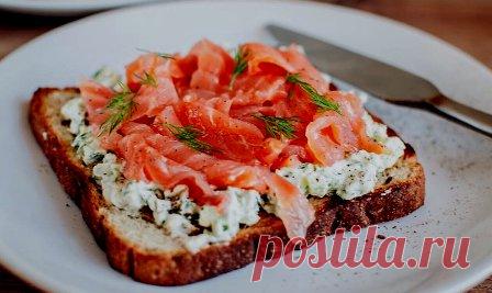 Рулетики из куриного филе с творожным сыром