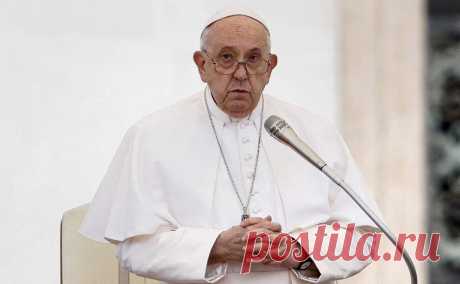 Папа римский заявил об «очень темном времени». Мир находится в состоянии войны, заявил папа римский Франциск. Виной тому, по его мнению, оружейная промышленность. Понтифик призвал Израиль и Палестину к мирному сосуществованию