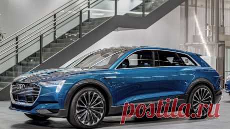 Смотри! Audi E-Tron Quattro 2018 | фото, видео, технические характеристики Во время Франкфуртского автомобильного шоу была презентована, германской автомобилестроительной фирмой Ауди, модель под названием Audi E-Tron Quattro 2018.