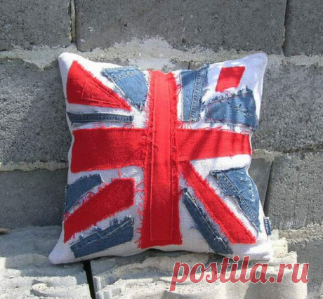 «Неправильный флаг»
Помнится, шила я три года назад  лоскутное постельное белье — с британским...
Читай дальше на сайте. Жми подробнее ➡