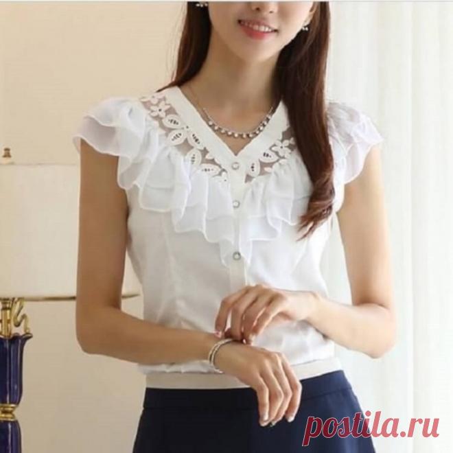 16 потрясающих моделей белоснежных блузок, в которых любая дама станет нежной и женственной
