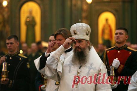 В РПЦ призвали создать должность для помощи русским. В России необходимо создать должность уполномоченного по правам русских, который помогал бы русскому человеку. С таким предложением выступил заместитель управделами Московской патриархии епископ Зеленоградский Савва. По его словам, за последние месяцы набралось много случаев притеснения русских.