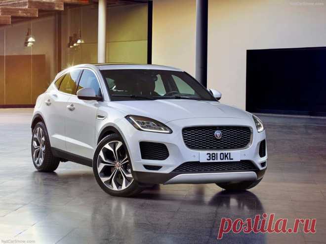 Смотри! Jaguar F-Pace 2018 года Дебют Jaguar F-Pace состоялся на Франкфуртском международном автосалоне. Этот автомобиль стал, первым кроссовером и внедорожником с именем F-Pace выпущенны