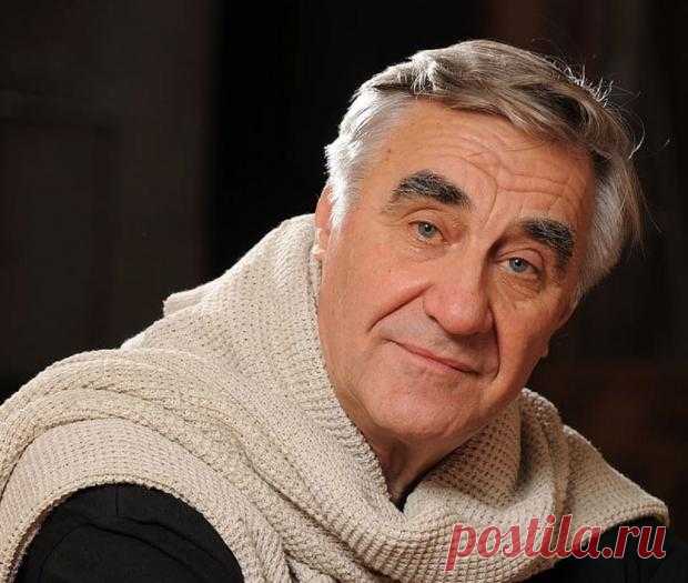 Анатолию Васильеву исполнилось 74 года: актерская карьера звезды сериала "Сваты"