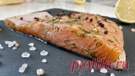 Солим красную рыбу к праздничному столу по особому рецепту | FOODVILLE - кулинарный блог Пульс Mail.ru