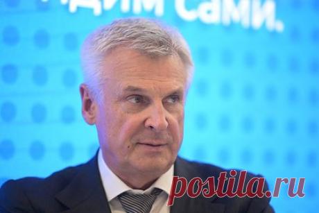 Магаданской губернатор оценил отношения с Володиным после слов о релокантах. Губернатор Магаданской области Сергей Носов прокомментировал свои отношения с председателем Госдумы Вячеславом Володиным на фоне высказываний обоих политиков о судьбе релокантов. Никакого конфликта с Володиным нет, сказал Носов. Вокруг ситуации с релокантами возникло много спекуляций, добавил он.