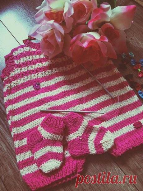 песочник и носочки из хлопка