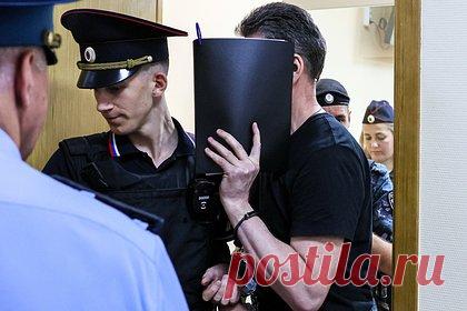 Раскрыты подробности взятки бывшему кадровику Минобороны Кузнецову