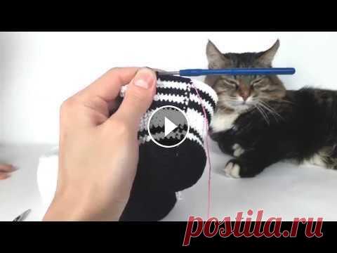 Зебра крючком. Вязаная лошадка. Вязаная зебра. Crochet zebra. Crochet toys. (Урок 1. Голова) Видео мастер класс по вязанию крючком Зебры. Для вязания нам понадобится пряжа белого и черного цветов. Я использовала пряжу Ярослав 100% хлопок (50г/...