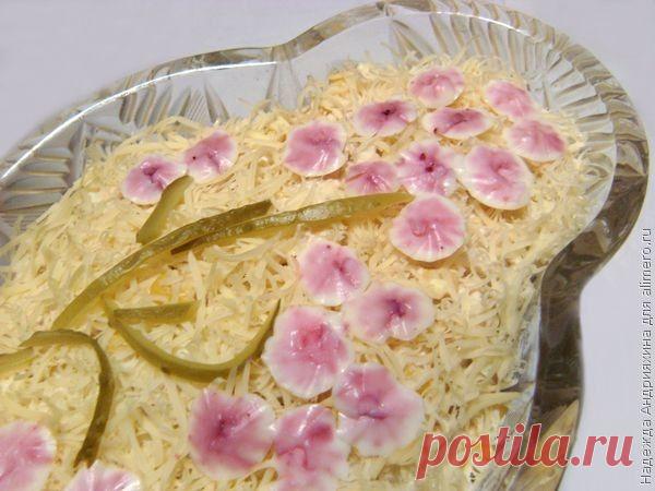 Салат Ветка сакуры / Рецепты с фото