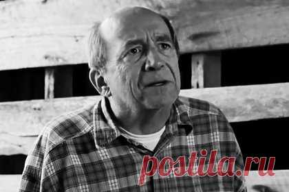 Умер актер фильма «Форрест Гамп» Боб Пенни. Ушел из жизни американский актер Боб Пенни. Артист скончался 25 декабря в возрасте 87 лет, находясь у себя дома в Хантсвилле. Причина его смерти не раскрывается. В кино Боб Пенни попал, уже будучи на пенсии. Он снялся в фильмах «Форрест Гамп», «Стильная штучка» и других проектах.