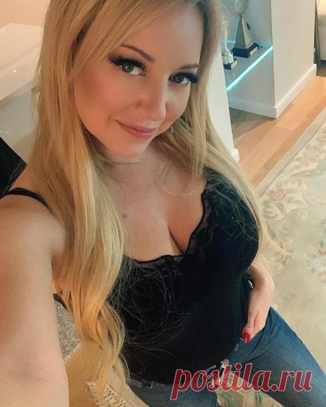 Не люблю шумные компании и тусить. Предпочитаю домашний отдых