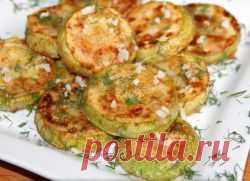 Кабачки жареные с чесноком