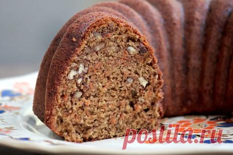 Морковный торт с грецкими орехами и кокосом
