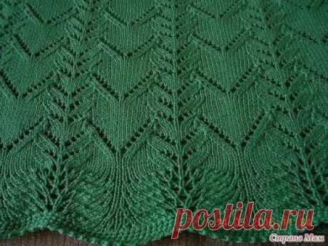 Зеленый пуловер спицами от Гульнары Введенской

Пряжа "Нарцисс", состав: 100% хлопок, вес/метраж: 100 г / 400 м, спицы "Адди" №2,5, расход пряжи где-то 5 мотков на 54 размер.
Сначала вяжем с 1-го по 4 -й ряды (их нужно повторить еще 4 раза), затем с 5-го по 26-й ряды(их повторяем до нужной длины)
В 17 ряду 3 п. вместе лицевой середина сверху, а в 21 ряду 3 п. вместе лицевой или с наклоном влево или вправо(по рисунку)