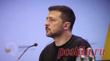 Депутат: анонсируя контрнаступление, Зеленский ожидает новых дотаций союзников. Член комитета Госдумы по международным делам Дмитрий Белик в беседе с RT прокомментировал заявление Владимира Зеленского о том, что контрнаступление ВСУ — «вопрос вооружения бригад». Читать далее