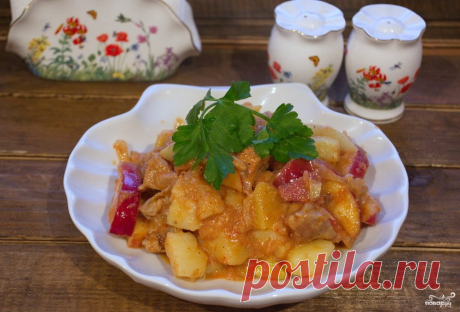 Гуляш из свинины с картофелем - пошаговый рецепт с фото на Повар.ру