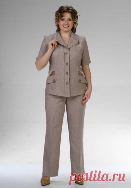 Костюмы для женщин 50 лет фото - модные фасоны