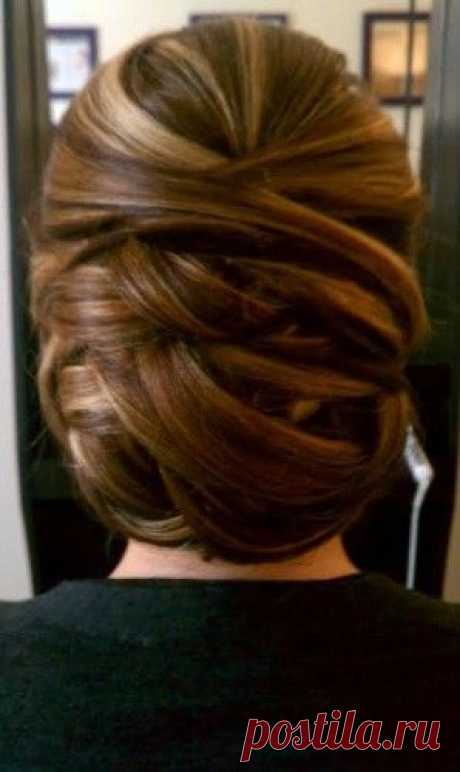 (1) my sister in law did this for her wedding and it stayed all night...open aired trolly ride, dancing...all night! AND it is elegant! | Beauty Power