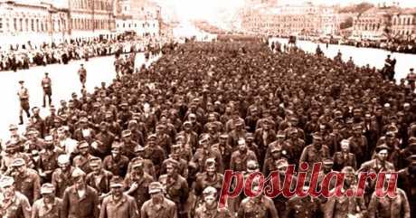 Парад побеждённых 17 июля 1944 года в центре Москвы состоялся парад немецких войск. Правда, не в качестве победителей, а в качестве побеждённых. Более 57 тыся...
