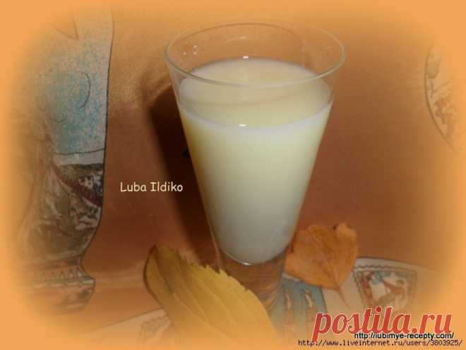 Лимонный крем-ликёр/Crema di limone - сладко и лимонно.