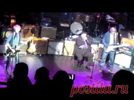 Eric Clapton &amp; Keith Richards &quot;Spoonful&quot; live at Apollo 2/24/12