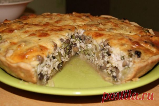 Кулинария >Легкий пирог с курицей!