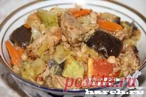 Свинина с перловкой и овощами «Човлент»