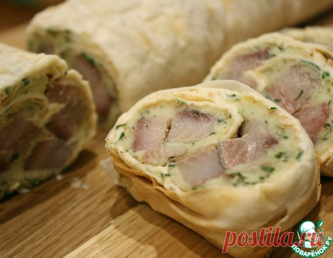 Закуска из лаваша, пюре и сельди – кулинарный рецепт