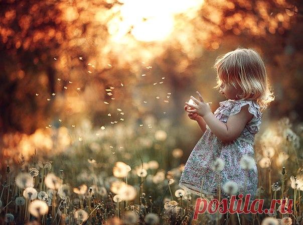 КАКОЙ СЕГОДНЯ ПРАЗДНИК? 6 Июня 2016 г. – Понедельник • День рождения электрического утюга 134 года • День рисования драконов • День русского языка 5 лет • Пушкинский день России 19 лет • День создания Главного управления по делам литературы и издательств (Главлит) 94 года • Праздник топтуна • День основания Австралии 187 лет • Именины у Никиты, Симеона, Стефана, Иоанна, Феодора