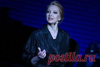 Балерину Лиепу захотели лишить литовского паспорта из-за поддержки России. Народную артистку России, балерину Большого театра Илзе Лиепу захотели лишить гражданства Литвы из-за высказываний в поддержку России. Соответствующее предложение было озвучено в Сейме Литвы. Вопрос о лишении артистки паспорта страны поднял председатель комитета парламента по нацбезопасности Лауринас Кащюнас.