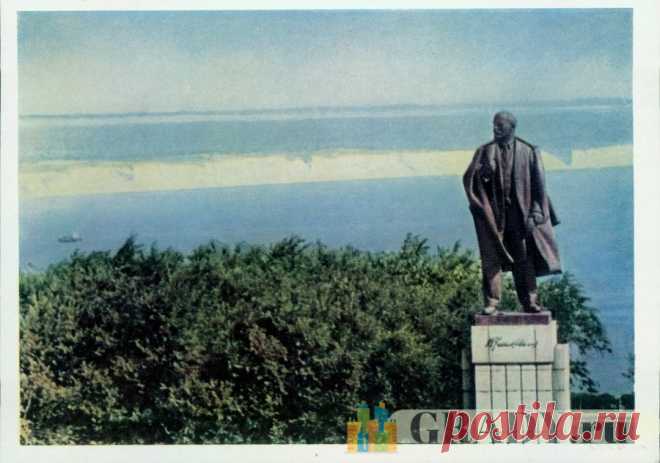 Ульяновск, Россия - Памятник В. И. Ленину - 1964-й год - г2970 | GRADY.ru