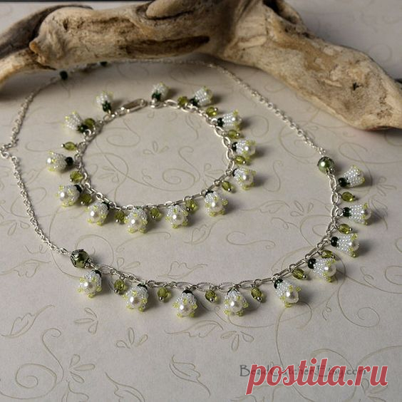 Listing is for the Lily of the valley necklace only. Last picture shows bracelet and a necklace in a set. Bracelet is listed separately in my store. Spring necklace is made with tiny bead woven…