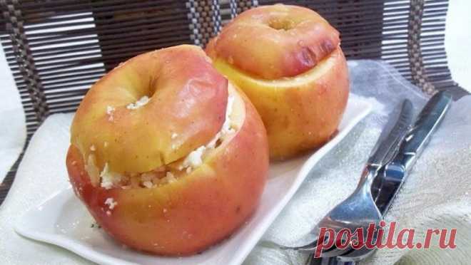 ПЕЧЕНЫЕ С БАНАНАМИ И ТВОРОГОМ ЯБЛОКИ - Fav0rit77.ru Если любите яблоки, рецепты приготовления разнообразных блюд из этого полезного и недорого...