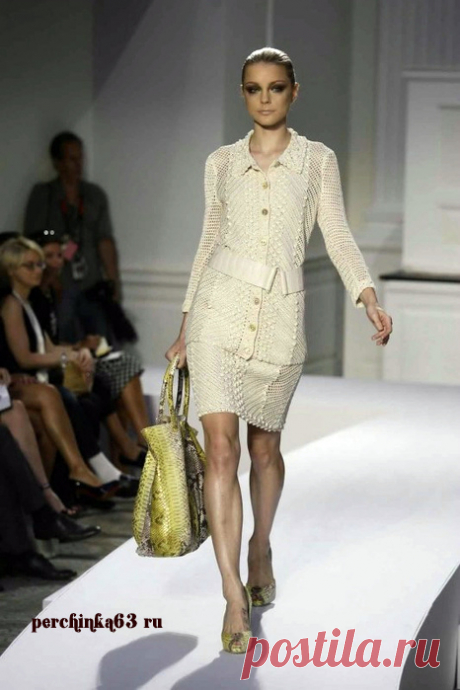 Стильный костюм крючком от Oscar de la Renta