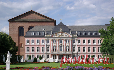 Дворцы Германии:Курфюста в Трире(Kurfürstliches Palais)