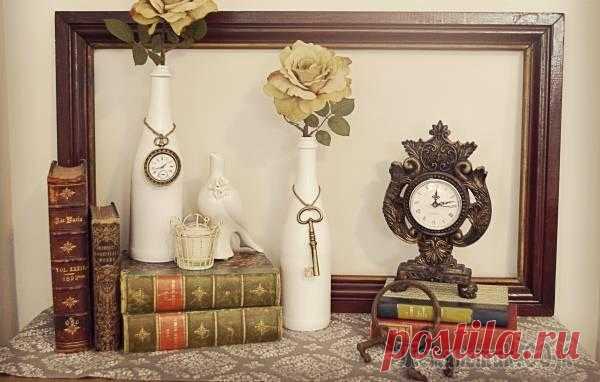 Вазы из бутылок своими руками — 29 фото с идеями для творчества Вазы из бутылок своими руками — 29 фото с идеями для творчества
Стеклянные и пластиковые бутылки имеют самые разнообразные формы и размеры, что делает их отличным материалом для изготовления ваз. Сего...